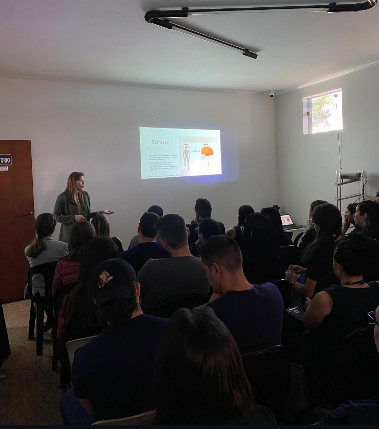 Psicologa e Neuropsicóloga Larissa de Oliveira Rosa - Foto 2